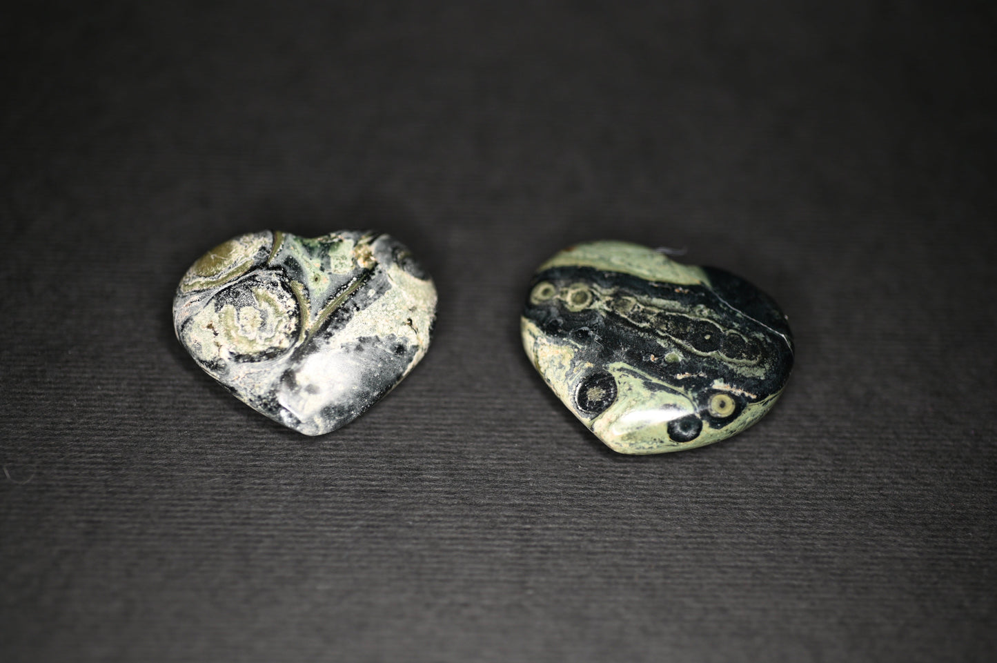 CUORI DIASPRO KABAMBA 3CM - Manucrystals