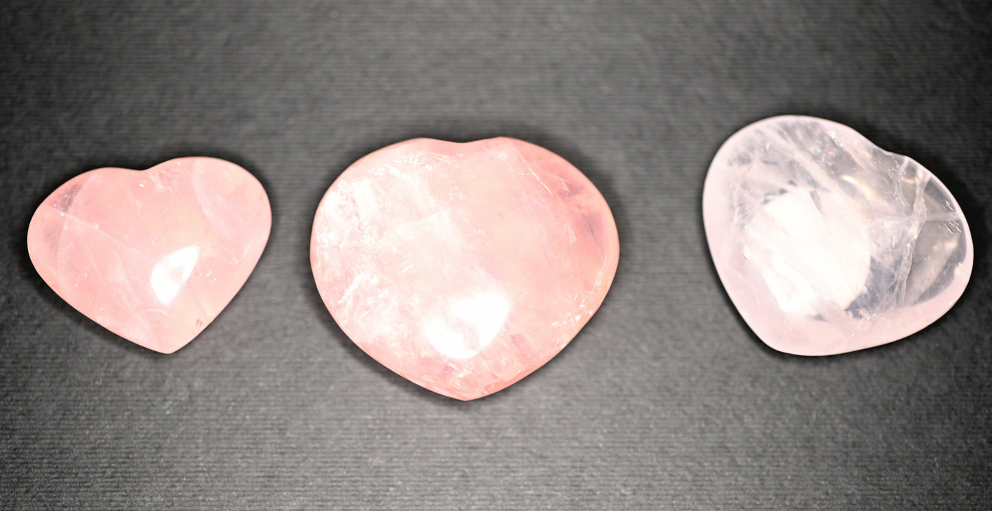 CUORI QUARZO ROSA 4-5CM - Manucrystals