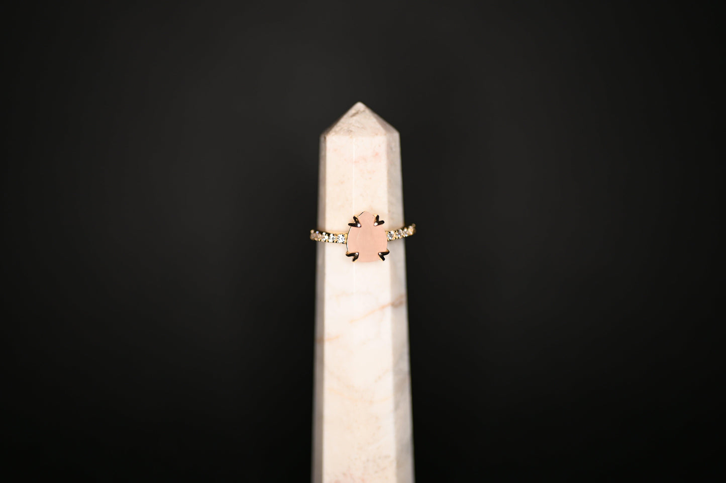 ANELLO IN QUARZO ROSA - Manucrystals