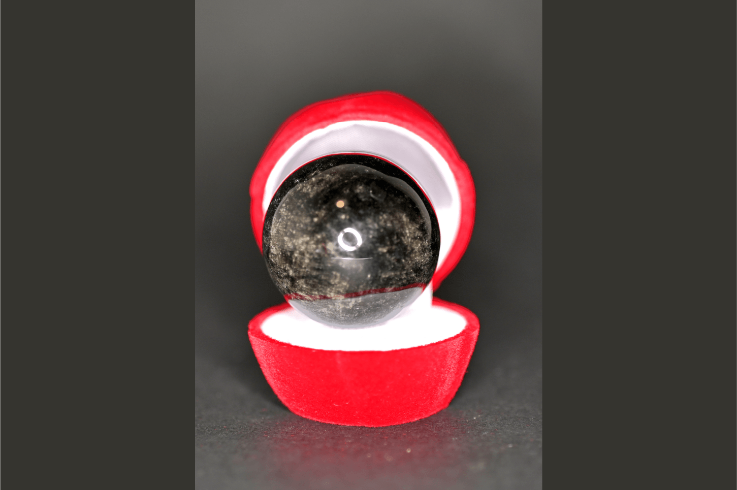 SFERA OSSIDIANA ARGENTATA 4CM - Manucrystals